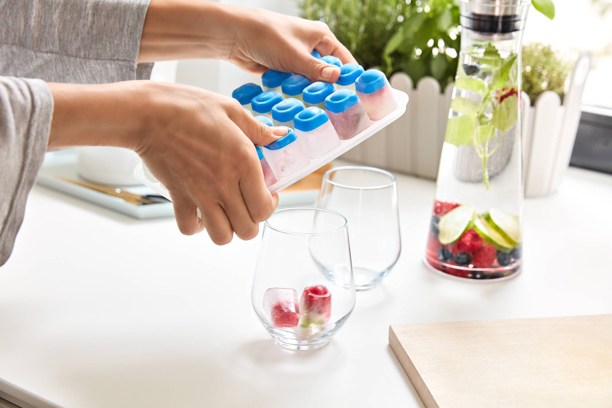 Masterseal Plástico Caixa de Gelo 24 cubos 16x22cm